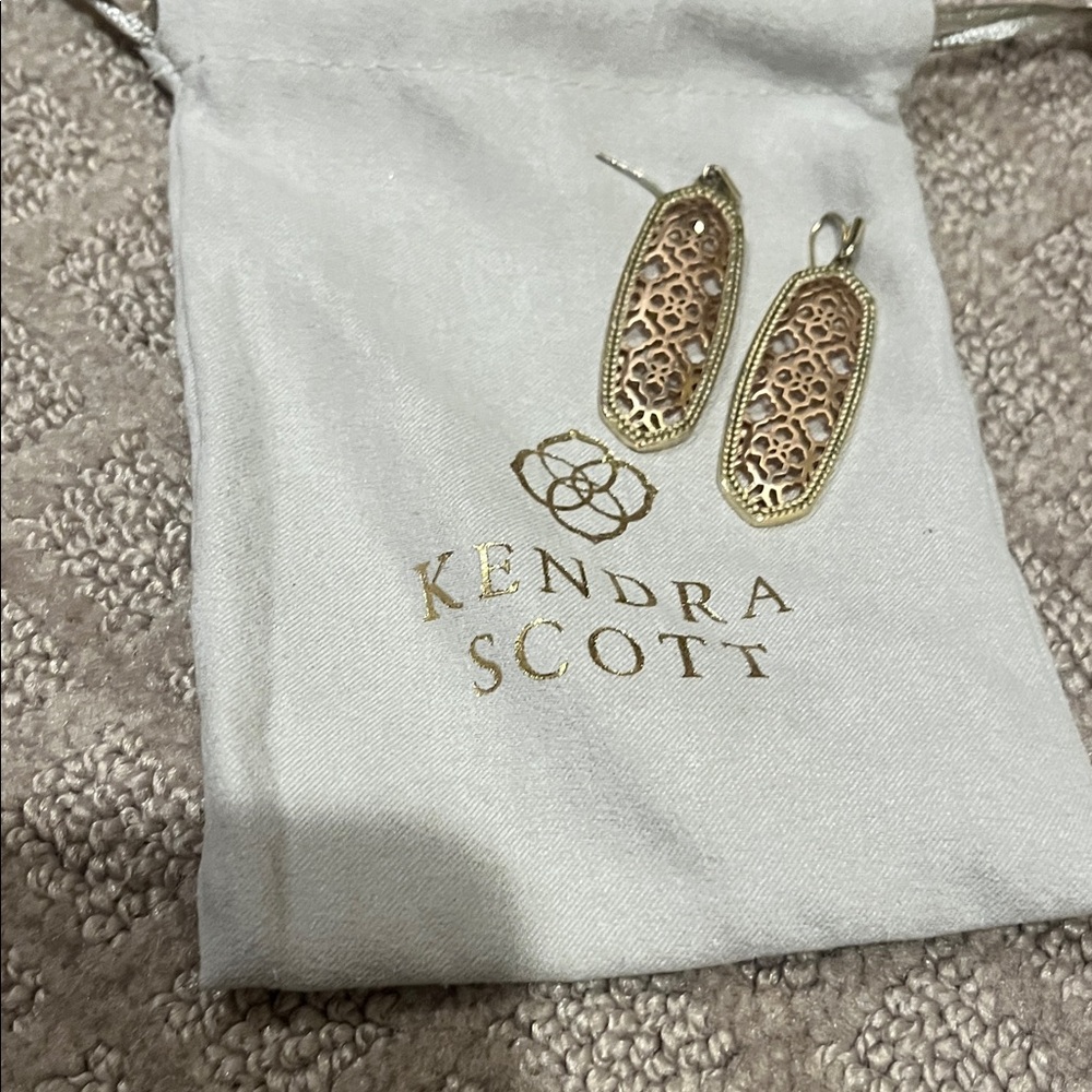 Kendra Scott Gold and Brown Filigree Earrings